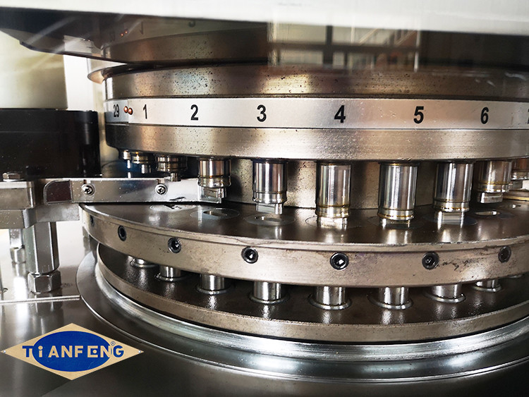 ZPG43 Custom B Tooling Pill Tablet Press Machine 150000 Pcs / Hour 5.5 KW