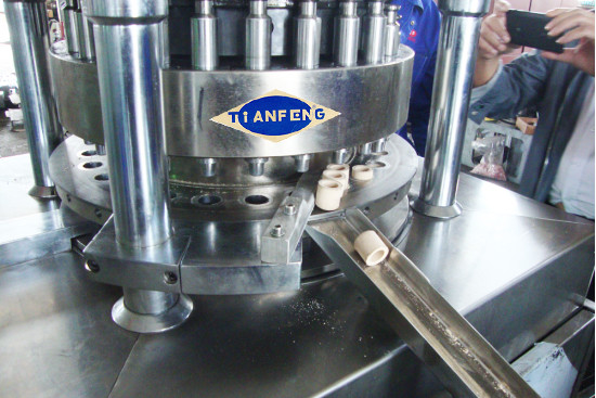 50HZ/60HZ Voltage Ceramic Crucible Tablet Press Machine with 100KN Pressure