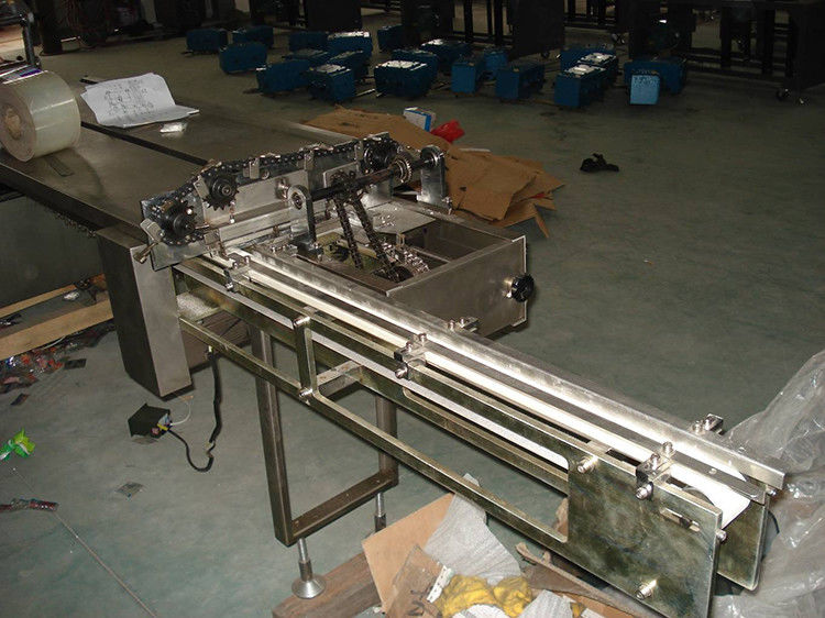 PLC Single Row Pillow Bag Type Tablet Packing Machine