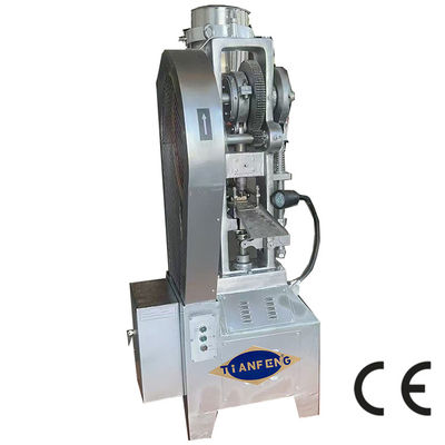 Single Layer Tablet Output Tablet Press Machine With 2800Pcs / hour Capacity